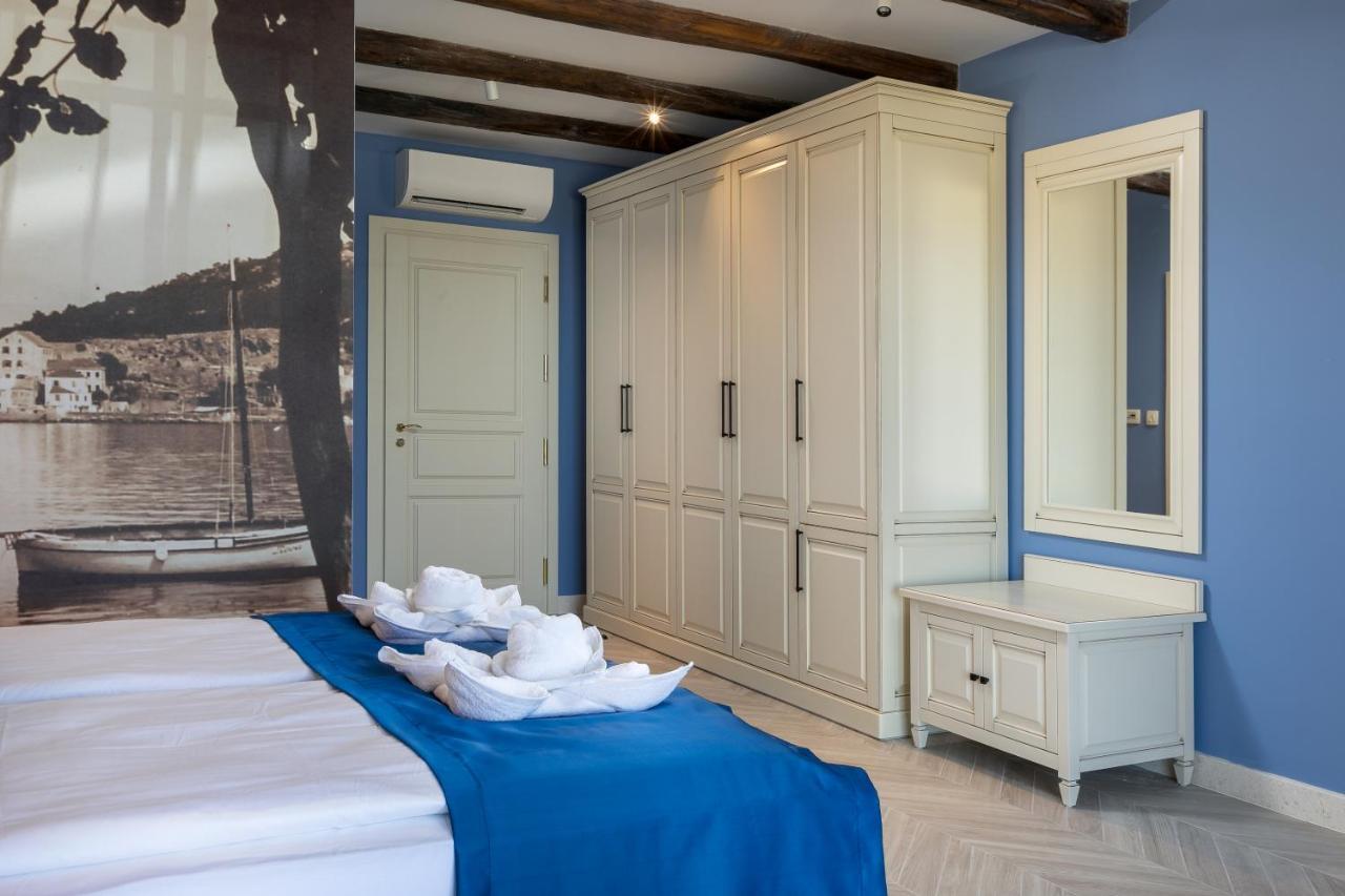 Heritage Hotel Liberan 포드고라 외부 사진